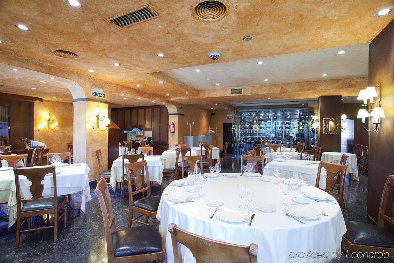 Don Carlos Huarte Exterior photo